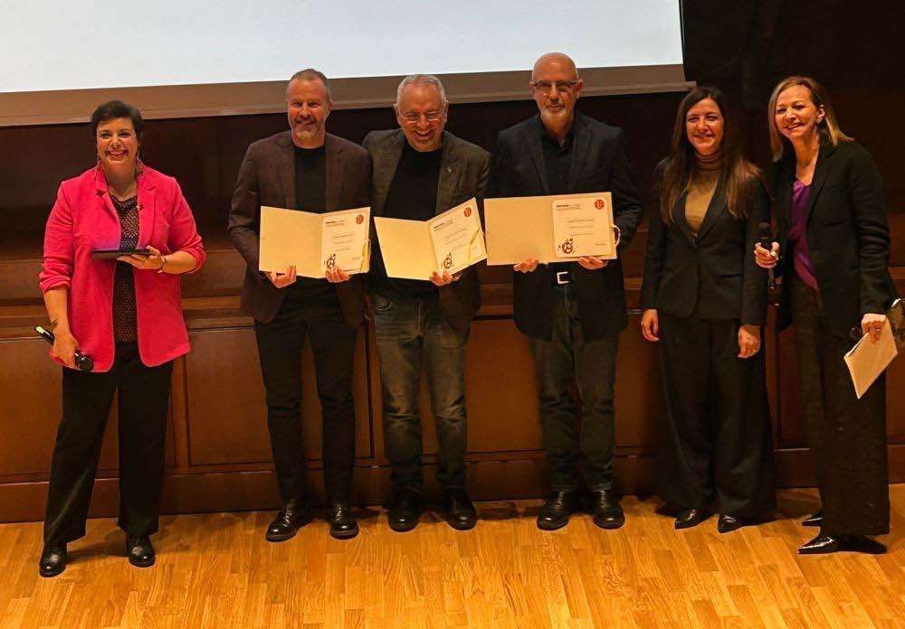 Da sinistra la presentatrice dell’evento Francesca Barberini, il pizzaiolo Simone Padoan de i Tigli, il pizzaiolo Enzo Coccia de La Notizia 53 & La Notizia 94, il pizzaiolo Franco Pepe di Pepe in Grani, la Marketing Director di Parmacotto Gaia Gualerzi, per Identità Golose Cinzia Benzifonte Aromi.Group