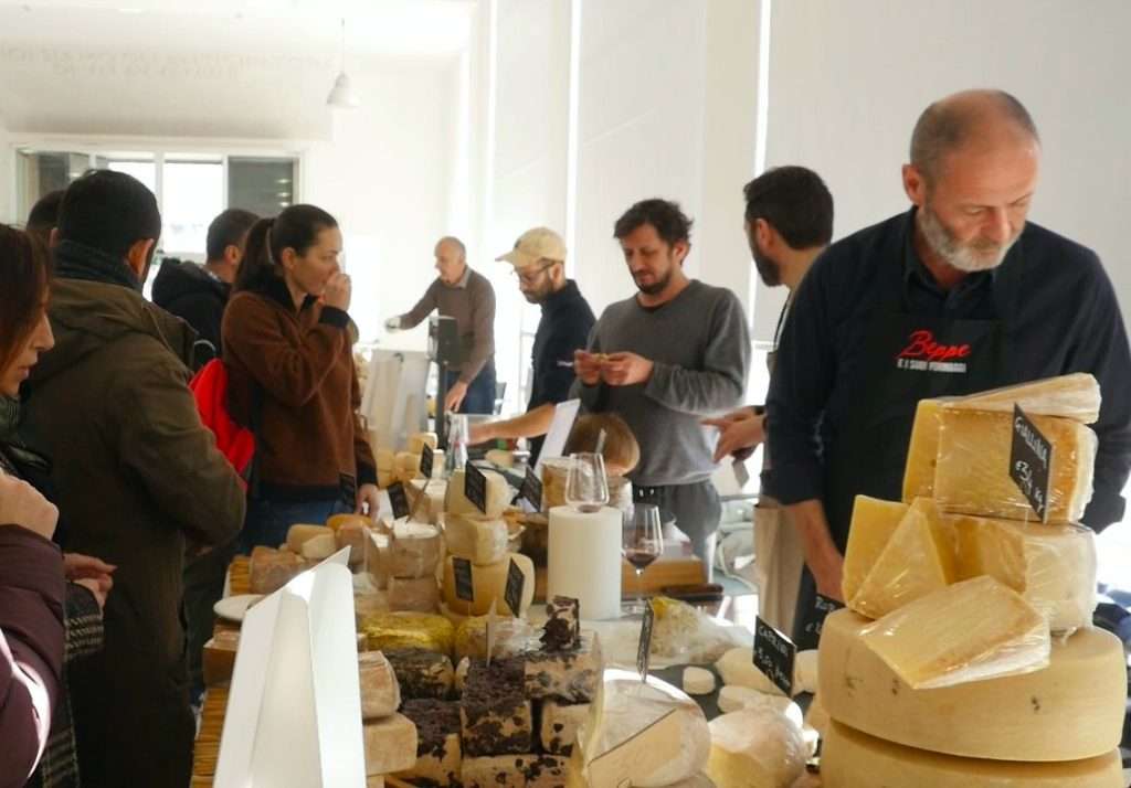 fonte Passionfruithub Media Food