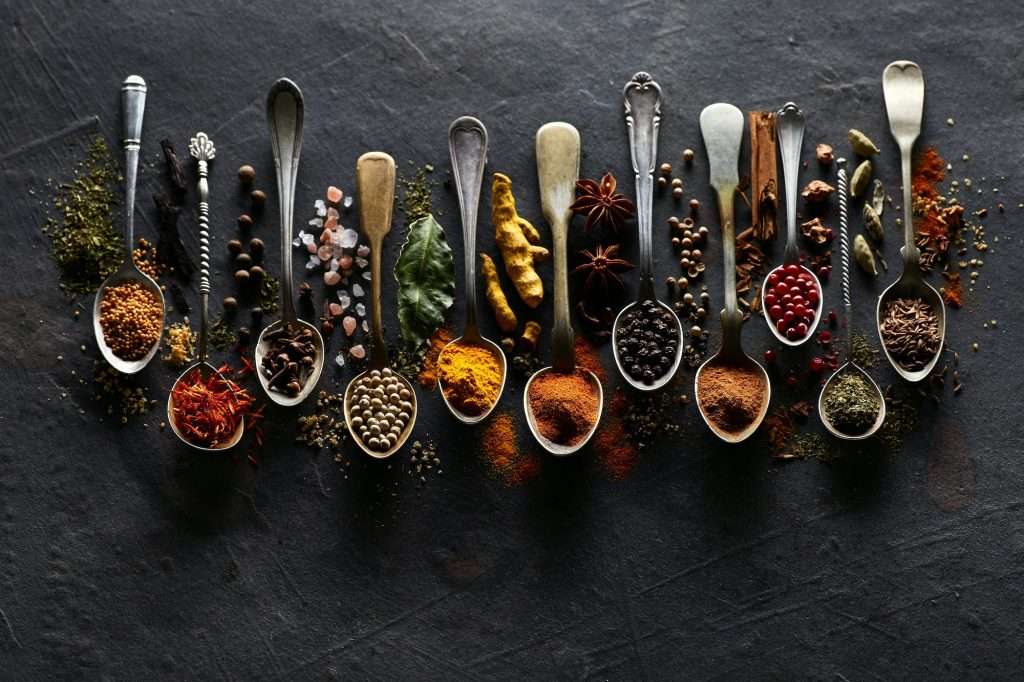 Spices on graphite board